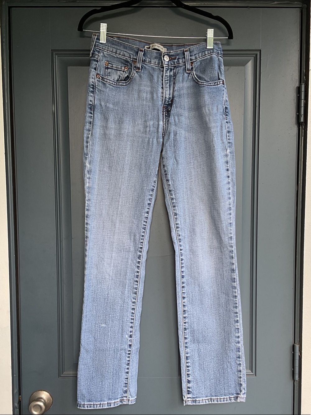 Levi's Light Blue Women's Straight-Leg Jeans, Size 6M